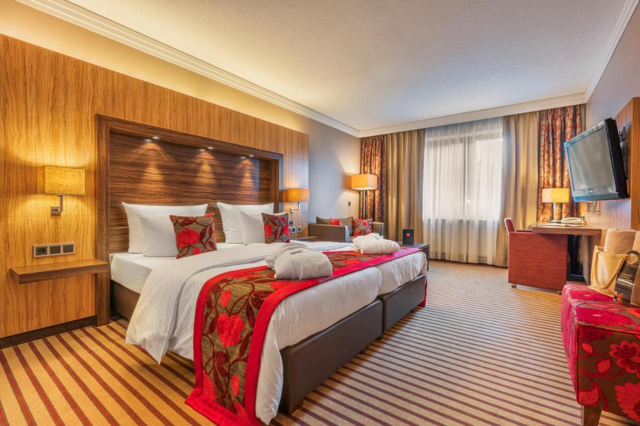 Der Heidehof Conference & Spa Resort Gaimersheim ภายนอก รูปภาพ