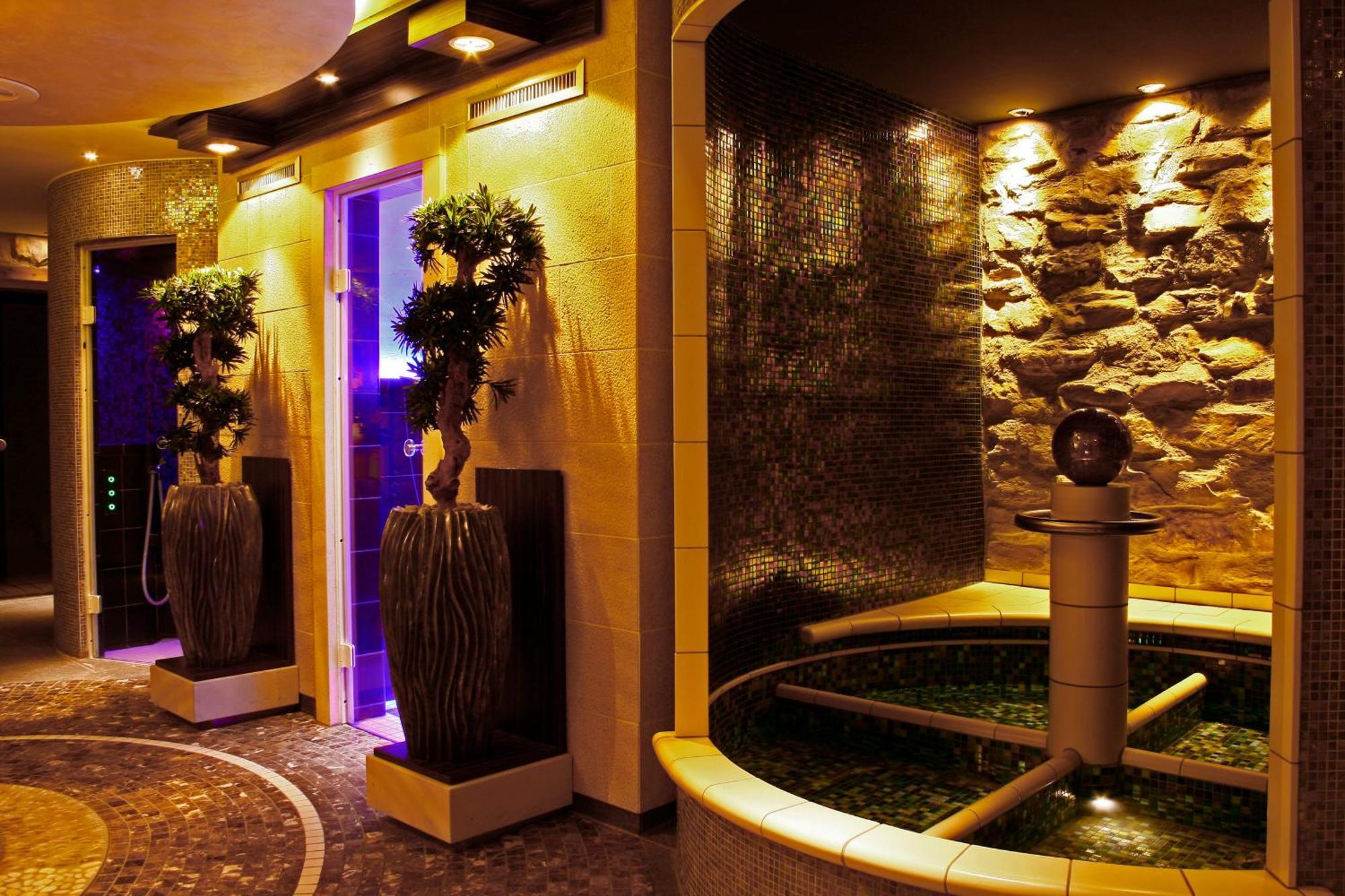 Der Heidehof Conference & Spa Resort Gaimersheim ภายนอก รูปภาพ