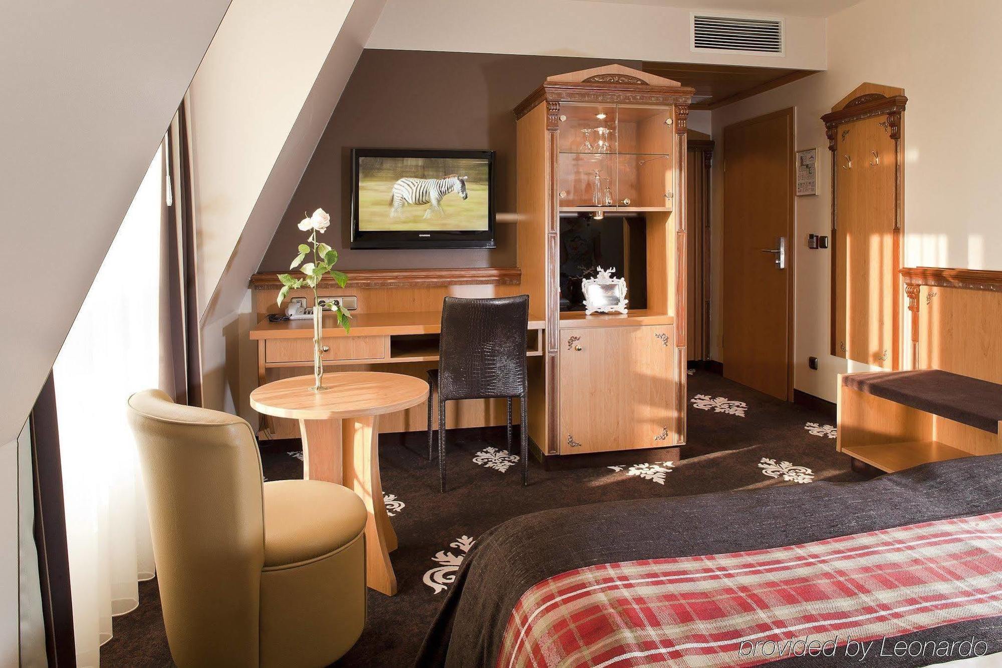 Der Heidehof Conference & Spa Resort Gaimersheim ภายนอก รูปภาพ