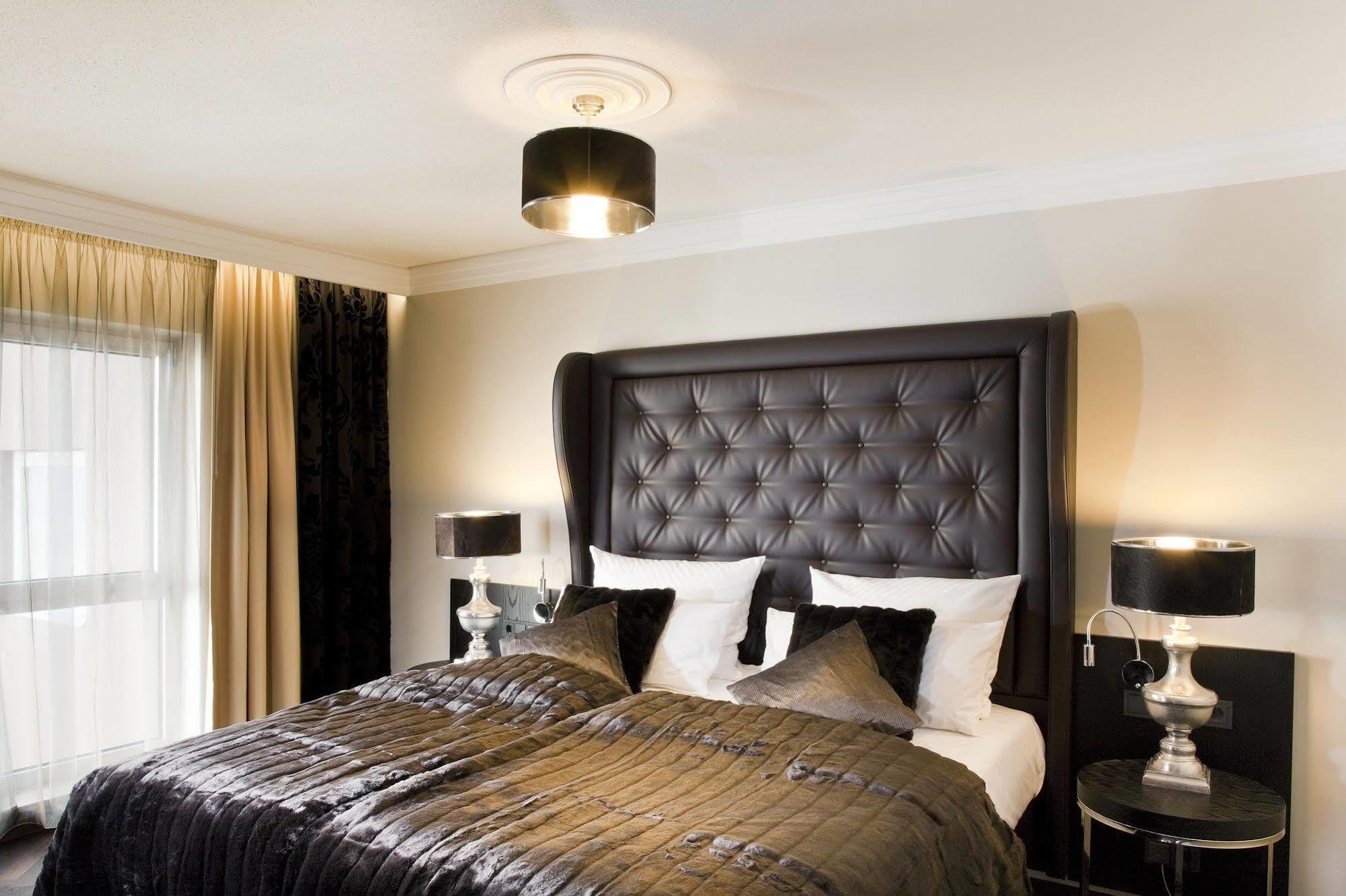 Der Heidehof Conference & Spa Resort Gaimersheim ภายนอก รูปภาพ