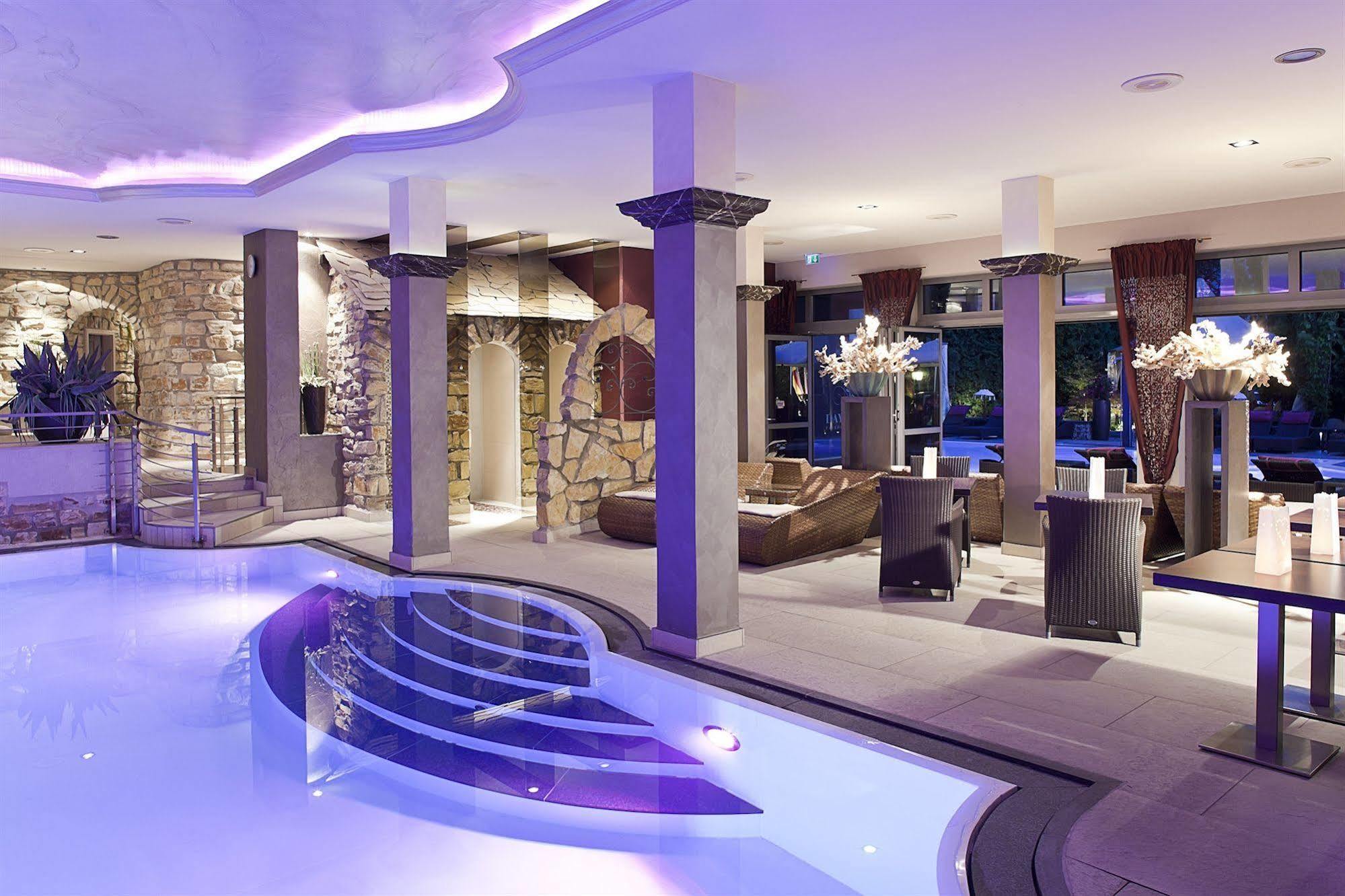 Der Heidehof Conference & Spa Resort Gaimersheim ภายนอก รูปภาพ