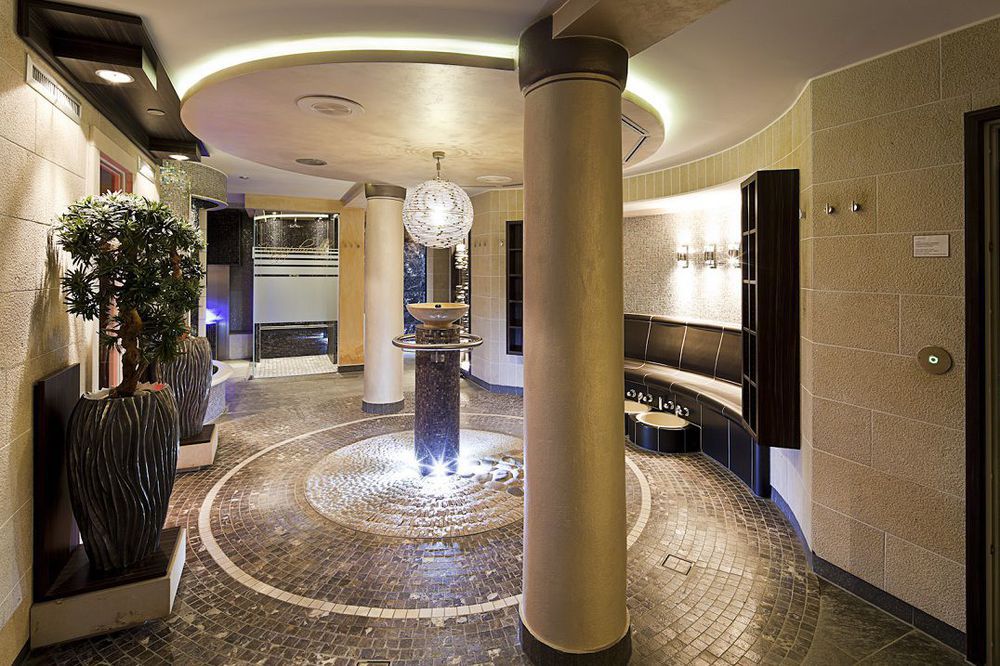 Der Heidehof Conference & Spa Resort Gaimersheim ภายนอก รูปภาพ